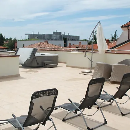 Villa Alpa Umag Exterior photo