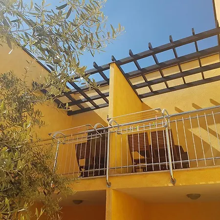 Villa Alpa Umag Exterior photo